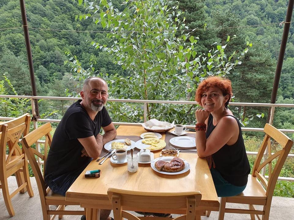 Guesthouse Gama In Khevsureti Roshka Exteriör bild