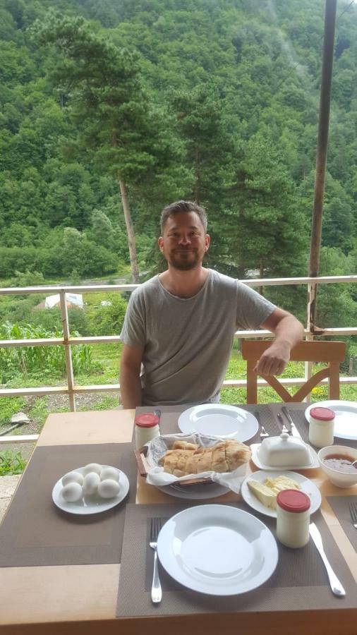 Guesthouse Gama In Khevsureti Roshka Exteriör bild
